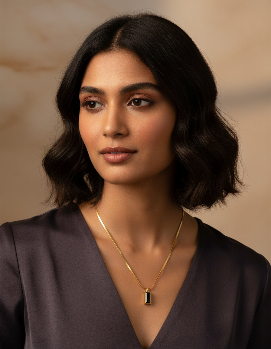 Runjhun elegant black stone pendant necklace set