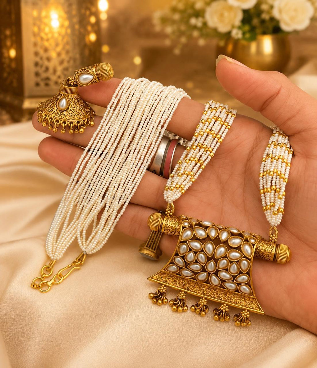 Runjhun Pendant Moti Long Set