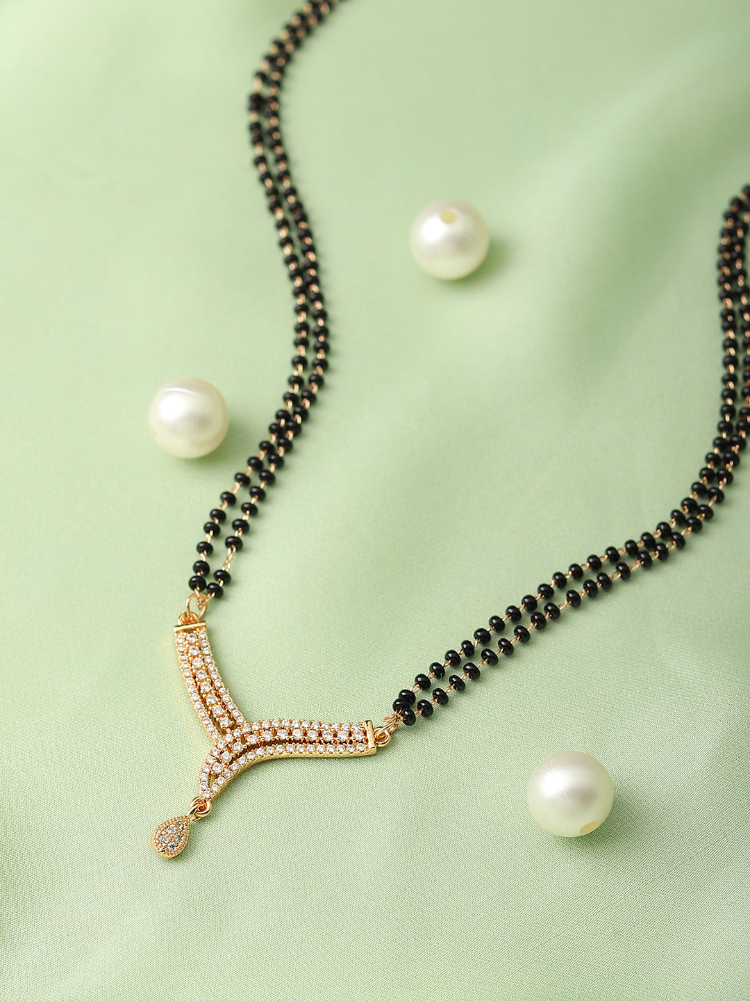Runjhun double chain mangalsutra